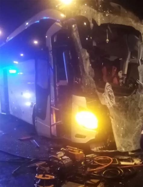 Osmaniye'de yolcu otobüsü tıra çarpıştı: 1 ölü, 6 yaralı - Son Dakika Haberleri